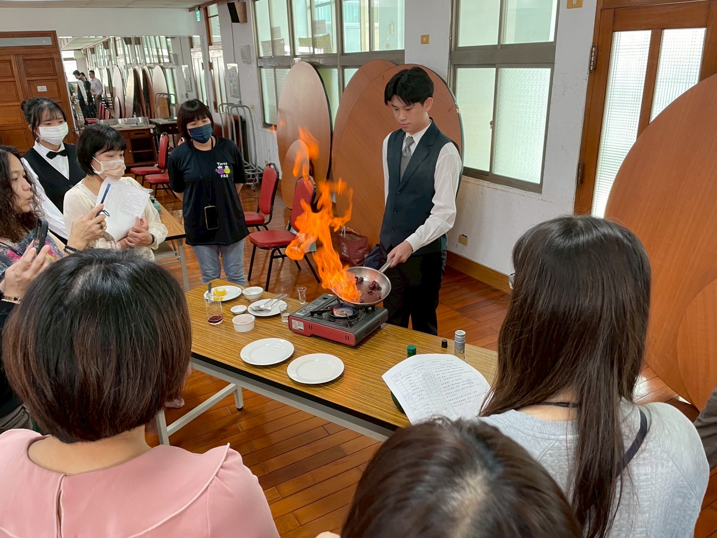 114-1星級餐飲體驗✨桌邊餐飲服務實作🔥教師研習